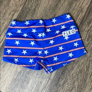 Fleo shorts